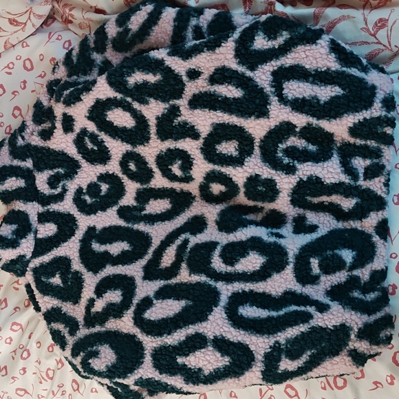 Reebok pullover - Picture 2 of 2